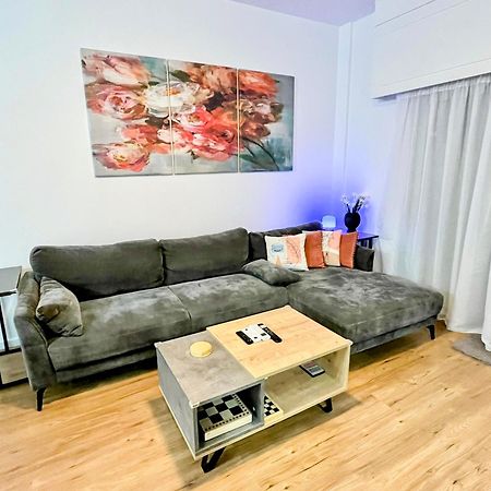 Modern Apartment Near Mckenzie Beach Lárnaka Kültér fotó