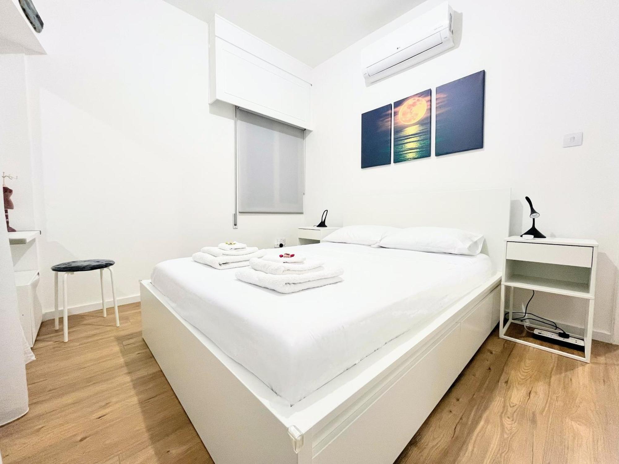 Modern Apartment Near Mckenzie Beach Lárnaka Kültér fotó